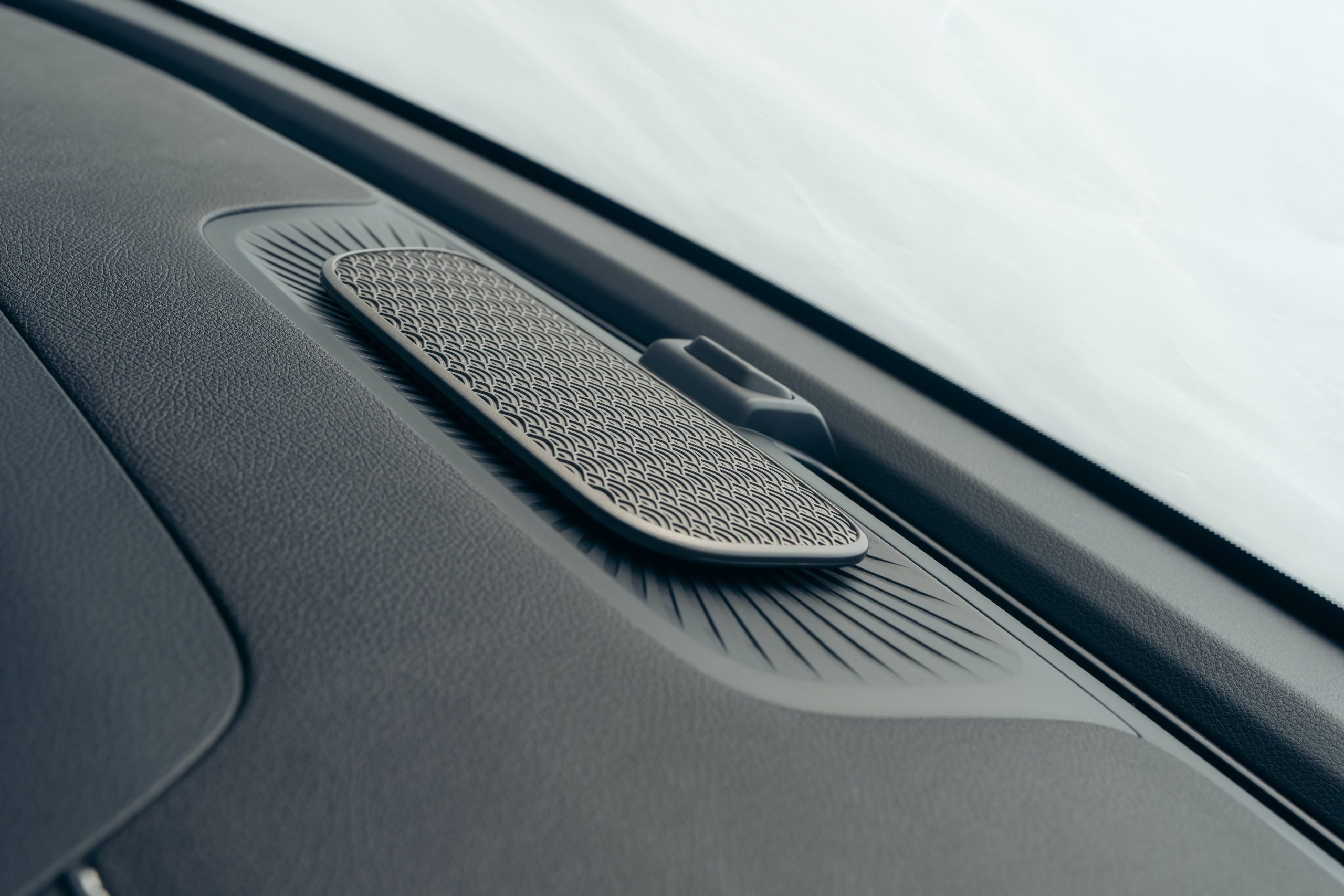 o5-shs-h_LC107224-scaled